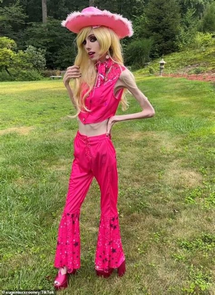 Unveiling The Enigma Of Eugenia Cooney's Anorexia